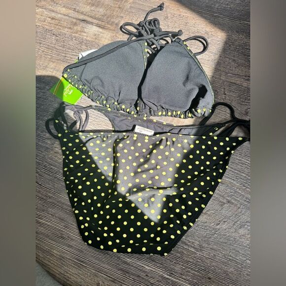 Black and yellow bikini #20 - Picture 9 of 10